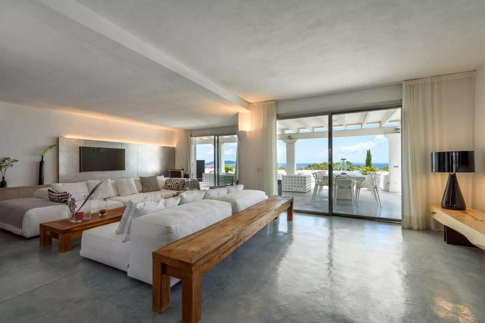 Quasimodo Seaview Apartment